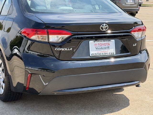 Used 2022 Toyota Corolla LE w/ Carpet Mat Package (TMS) FWD image 6
