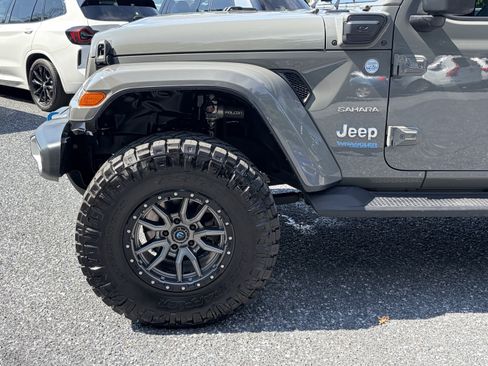 Used 2022 Jeep Wrangler Unlimited Sahara w/ Cold Weather Group AWD/4WD image 4