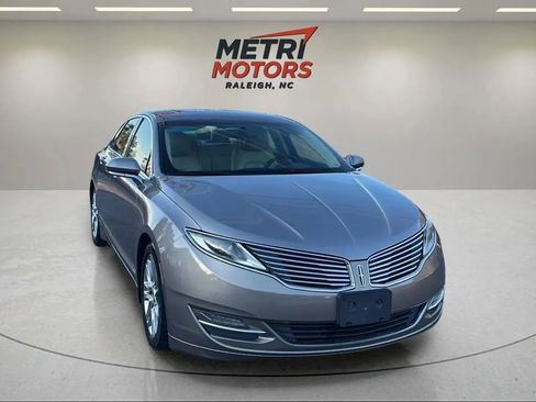 Used 2015 Lincoln MKZ AWD w/ Equipment Group 101A Select image 3