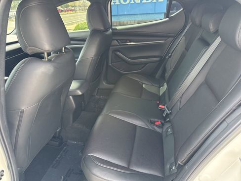 Used 2023 MAZDA MAZDA3 s image 23