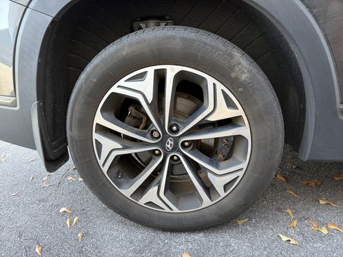 Used 2020 Hyundai Santa Fe Limited w/ Cargo Package image 14