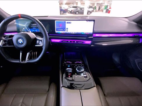 Used 2024 BMW i5 M60 image 15