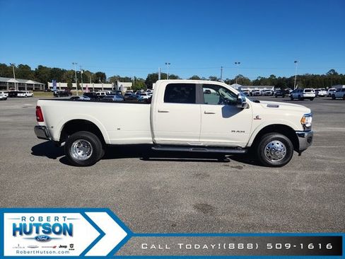 Used 2024 RAM 3500 Limited w/ Safety Group image 5