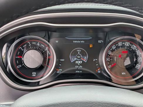Used 2022 Dodge Challenger R/T Scat Pack w/ Dynamics Package RWD image 13