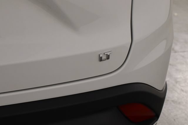 Used 2026 Chevrolet Trax LT FWD image 39