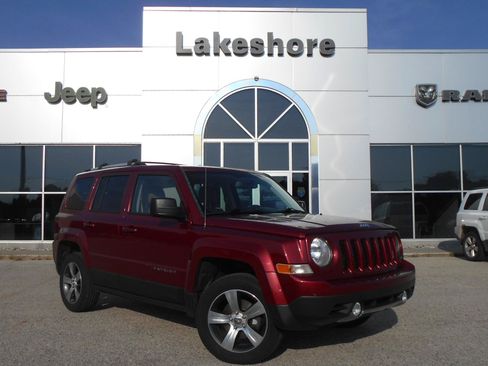 Certified 2016 Jeep Patriot High Altitude AWD/4WD image 3