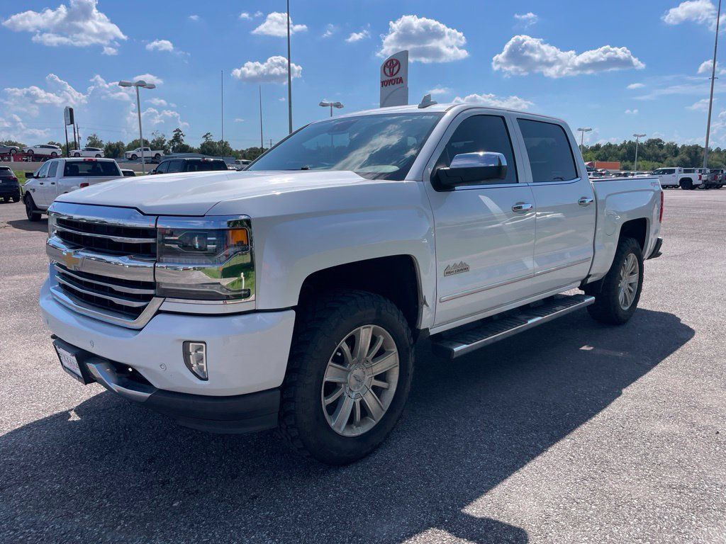 Used 2018 Chevrolet Silverado 1500 High Country AWD/4WD image 3
