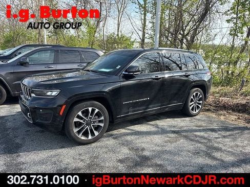Used 2022 Jeep Grand Cherokee Overland w/ Adv Protech Group III image 6