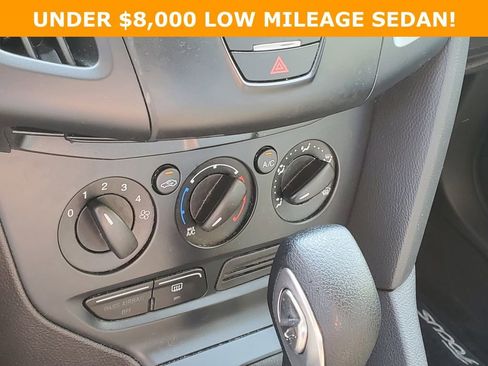 Used 2014 Ford Focus S image 25