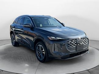 New 2025 Audi Q5 Premium video 1