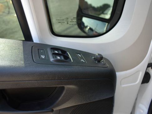 Used 2019 RAM ProMaster 1500 FWD image 16
