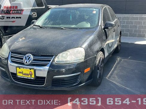 Used 2009 Volkswagen Jetta S FWD image 1