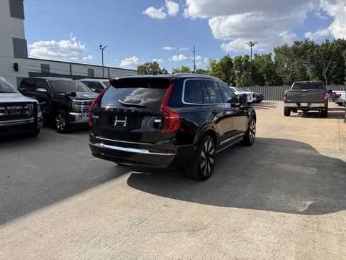 Used 2023 Volvo XC90 T8 Ultimate w/ Protection Package Premier AWD/4WD image 5