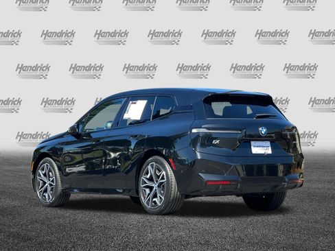 Used 2024 BMW iX xDrive50 w/ Sport Package AWD/4WD image 7