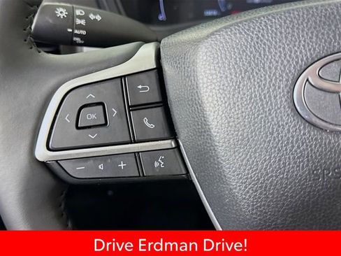 Certified 2024 Toyota Grand Highlander FWD image 13
