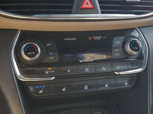 Used 2020 Hyundai Santa Fe Limited image 31