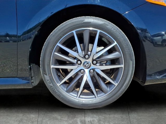 Used 2022 Toyota Camry XLE FWD image 9