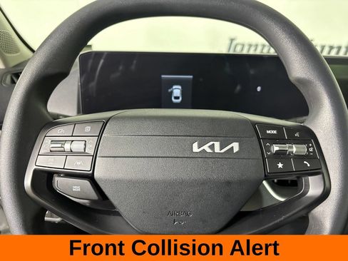 Used 2025 Kia K4 FWD image 11