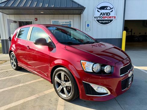 Used 2015 Chevrolet Sonic RS image 2