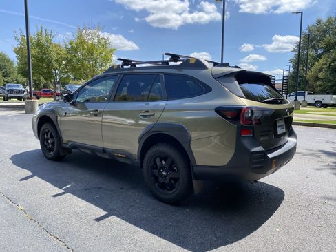 Used 2024 Subaru Outback Wilderness AWD/4WD image 7