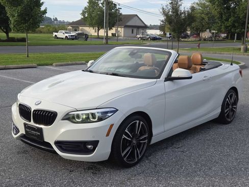 Used 2021 BMW 230i xDrive Convertible w/ Premium Package AWD/4WD image 11