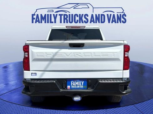 Used 2022 Chevrolet Silverado 1500 W/T w/ WT Value Package AWD/4WD image 4