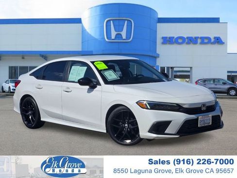 Used 2022 Honda Civic Sport image 1