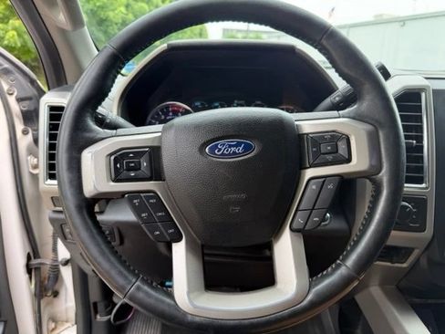 Used 2018 Ford F250 Lariat w/ Lariat Ultimate Package AWD/4WD image 16