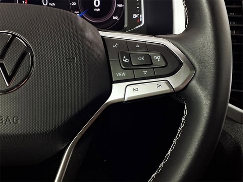 Used 2022 Volkswagen Atlas Cross Sport SE image 20