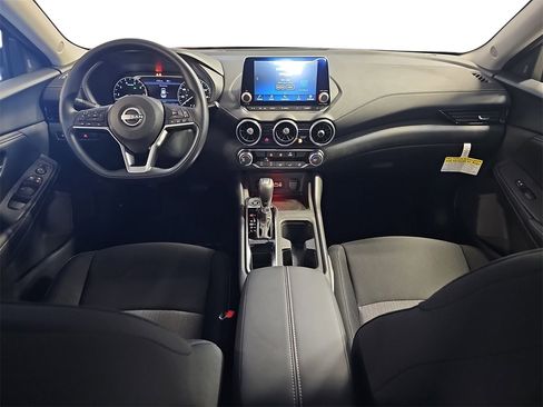 New 2025 Nissan Sentra SV w/ Trunk Package image 9