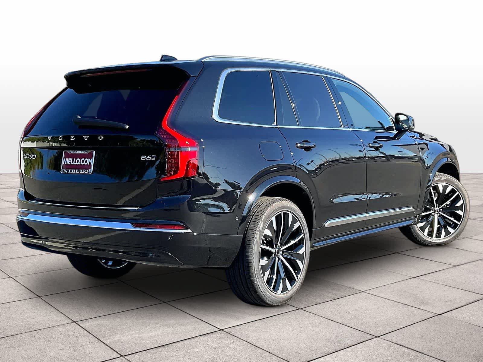 New 2027 Volvo XC90 B6 Plus AWD/4WD image 4