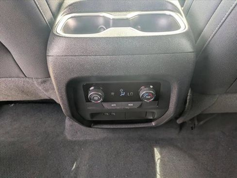 Used 2024 Chevrolet Traverse LS w/ Midnight/Sport Edition image 15