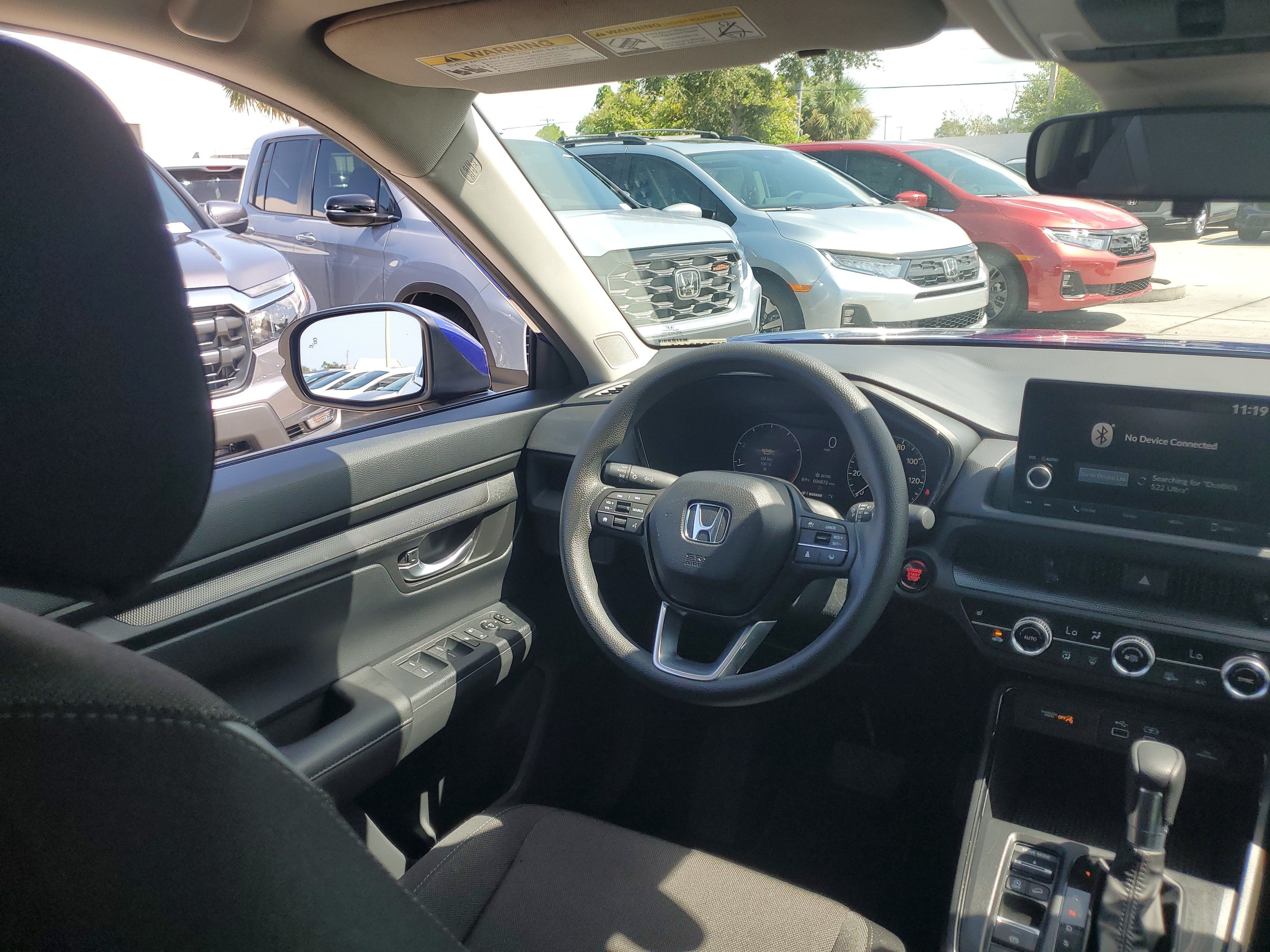 Used 2025 Honda CR-V EX image 17