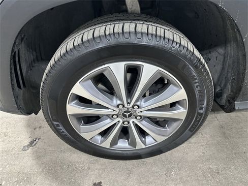 Used 2020 Mercedes-Benz GLE 350 4MATIC image 23