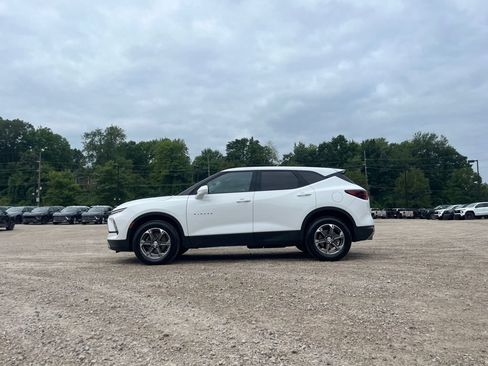 Used 2023 Chevrolet Blazer LT FWD image 14