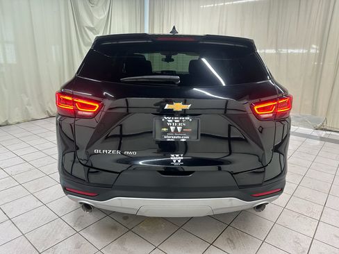 Used 2025 Chevrolet Blazer LT AWD/4WD image 6