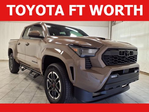 Used 2026 Toyota Tacoma TRD Sport image 1