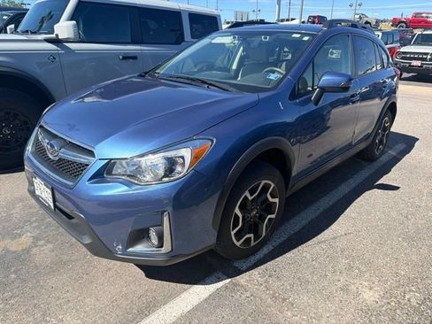 Used 2017 Subaru Crosstrek 2.0i Limited AWD/4WD image 2