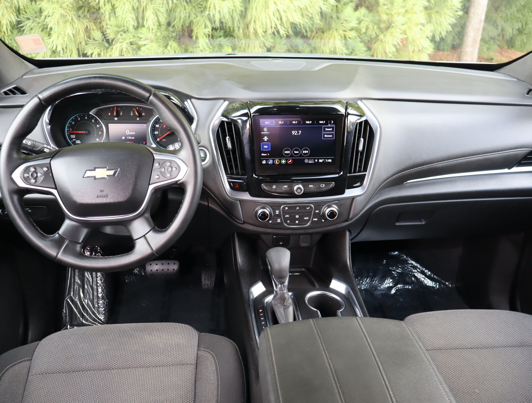 Used 2023 Chevrolet Traverse LT FWD image 19