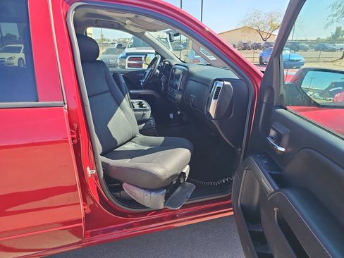 Used 2018 Chevrolet Silverado 1500 LT w/ All Star Edition image 24