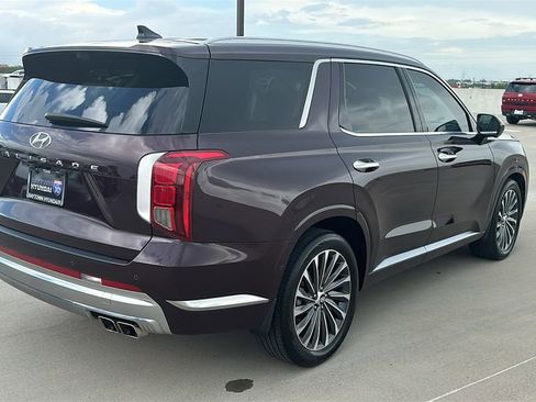 Used 2024 Hyundai Palisade Calligraphy FWD image 12