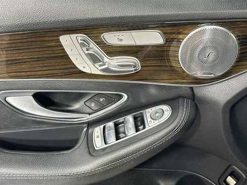 Used 2017 Mercedes-Benz C 300 4MATIC Sedan image 24