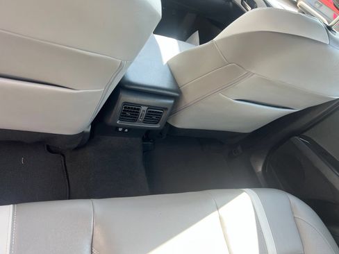 Used 2026 Toyota Camry SE w/ Multimedia Upgrade Package FWD image 23