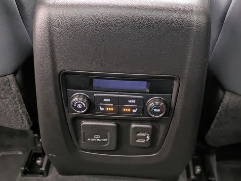 Used 2021 Buick Enclave Premium w/ Sun and Sites Package AWD/4WD image 14