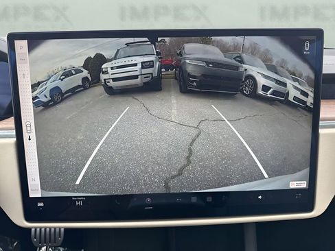 Used 2021 Tesla Model S Plaid image 22