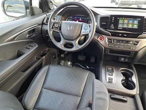 Used 2021 Honda Passport EX-L image 10