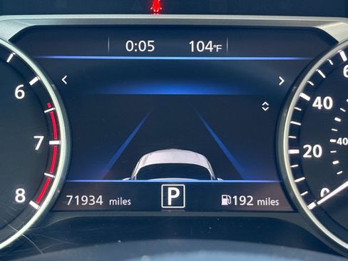 Used 2021 Nissan Sentra SR w/ SR Premium Package FWD image 14