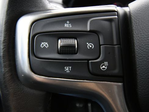 Used 2022 Chevrolet Silverado 1500 LT Trail Boss w/ Bed Protection Package AWD/4WD image 22