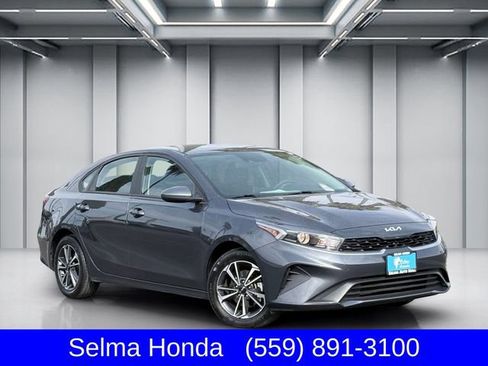 Used 2024 Kia Forte LXS FWD image 1
