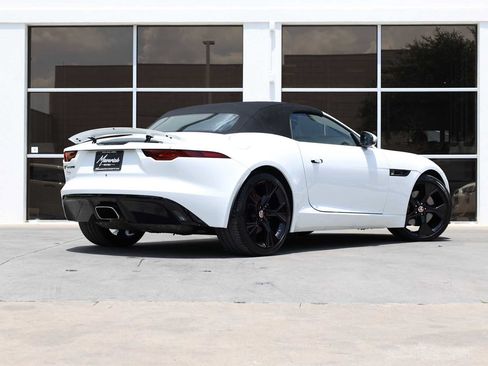 Used 2021 Jaguar F-TYPE Convertible RWD image 9